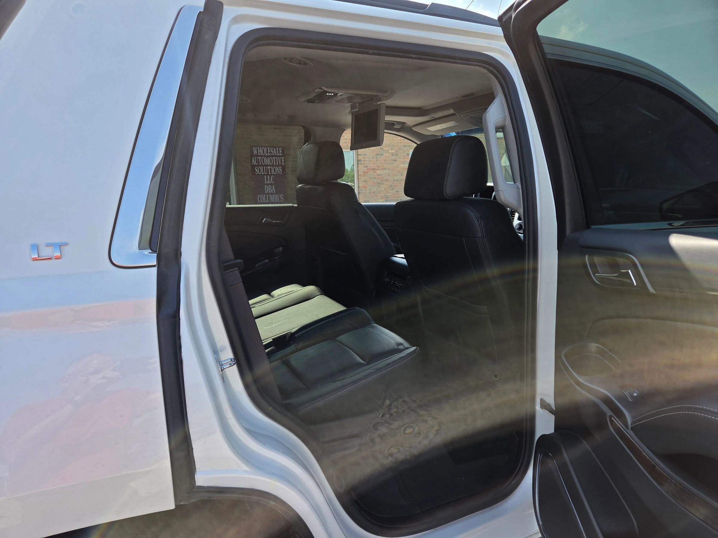 Used 2019 Chevrolet Tahoe LT w/ LT Signature Package AWD/4WD image 22