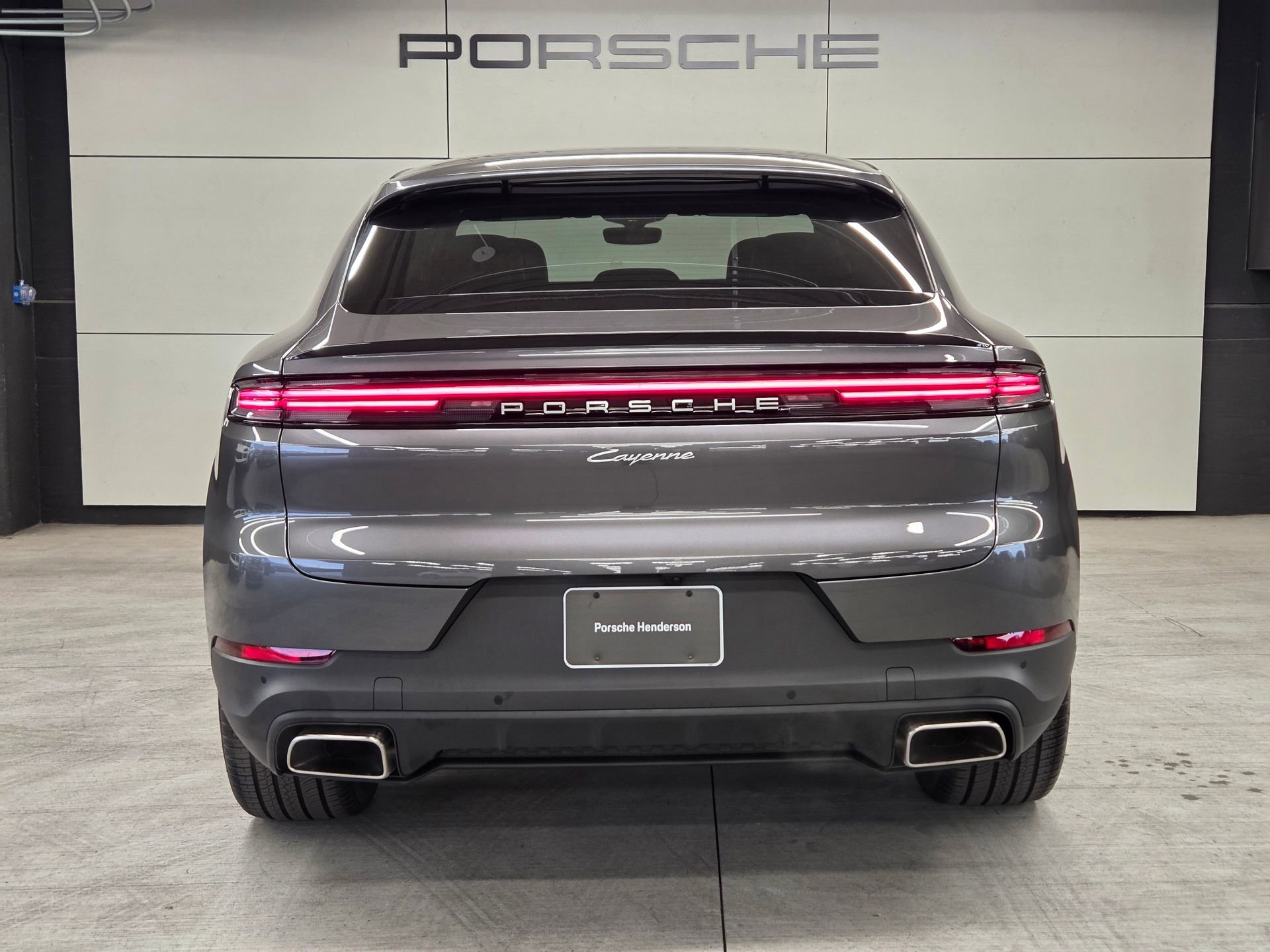 New 2026 Porsche Cayenne Base image 7