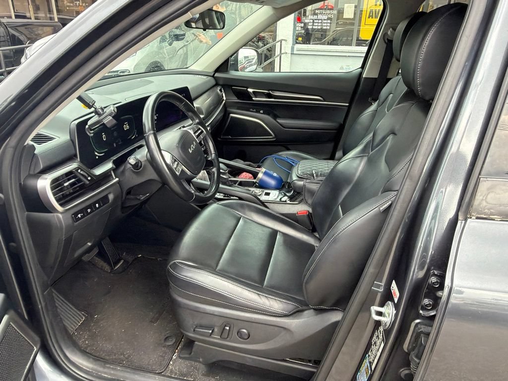 Used 2024 Kia Telluride S FWD image 10