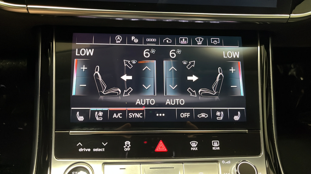 Used 2024 Audi A8 L 3.0T w/ Comfort Plus Package AWD/4WD image 18