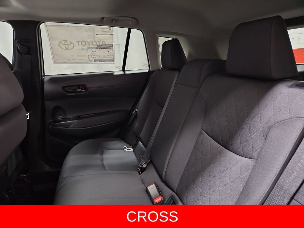 New 2026 Toyota Corolla Cross LE w/ Moonroof Package FWD image 20