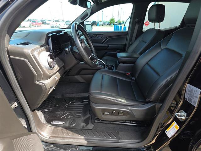 Used 2023 Chevrolet Colorado LT w/ LT Convenience Package III RWD image 8