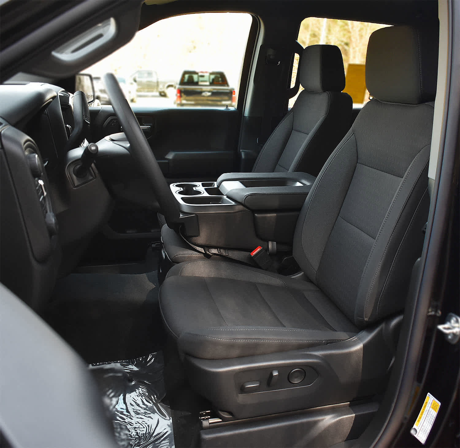 New 2026 Chevrolet Silverado 1500 Custom w/ Turbomax Blackout Package AWD/4WD image 9