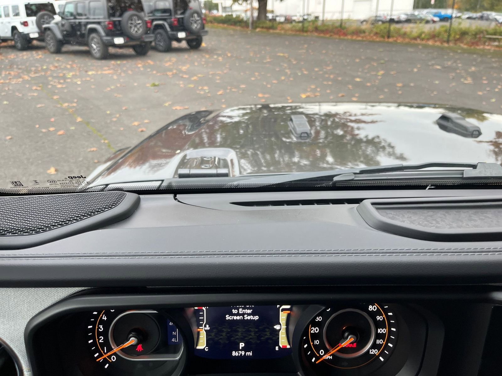 Used 2025 Jeep Wrangler Sahara image 33