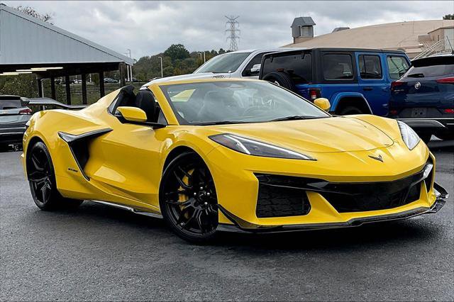 Used 2025 Chevrolet Corvette Z06 w/ Z07 Performance Package image 28