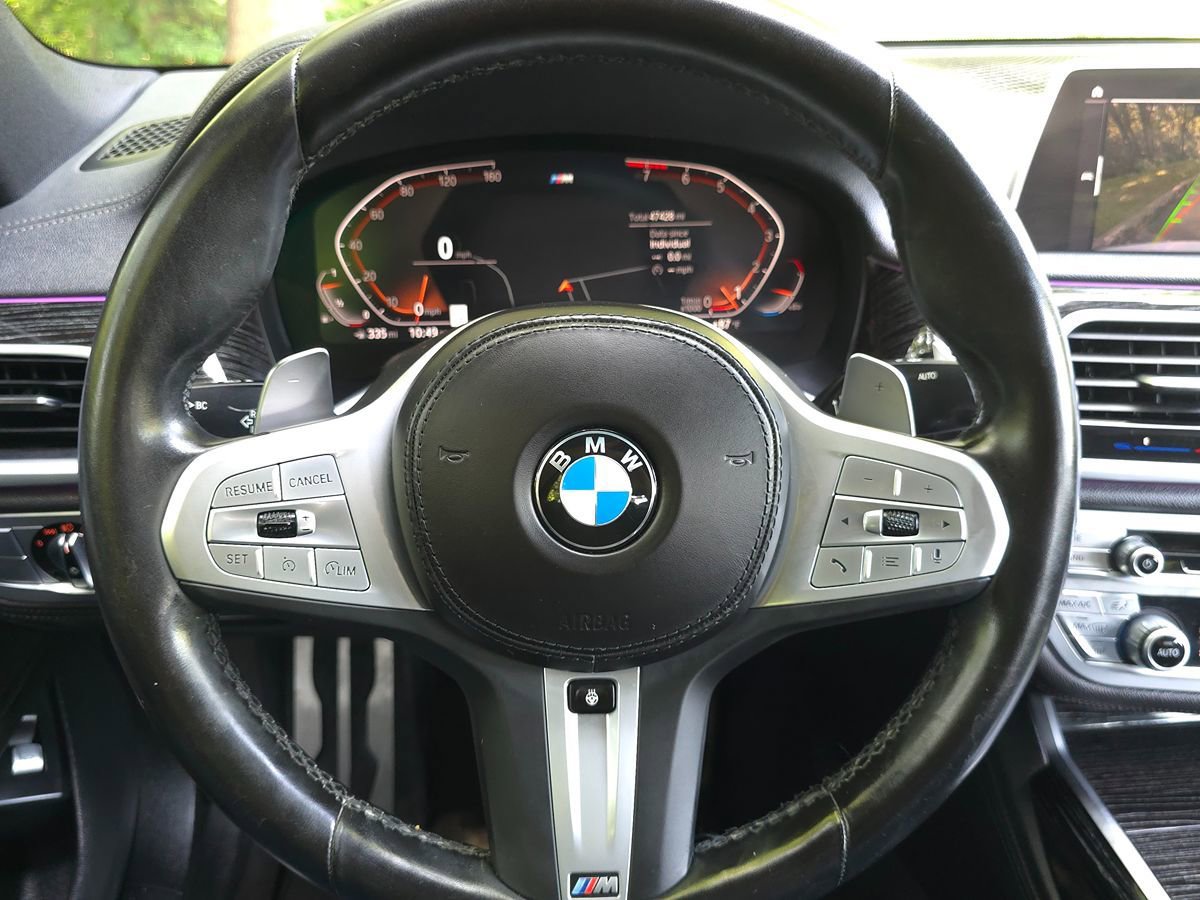 Used 2022 BMW 740i xDrive w/ M Sport Package AWD/4WD image 29