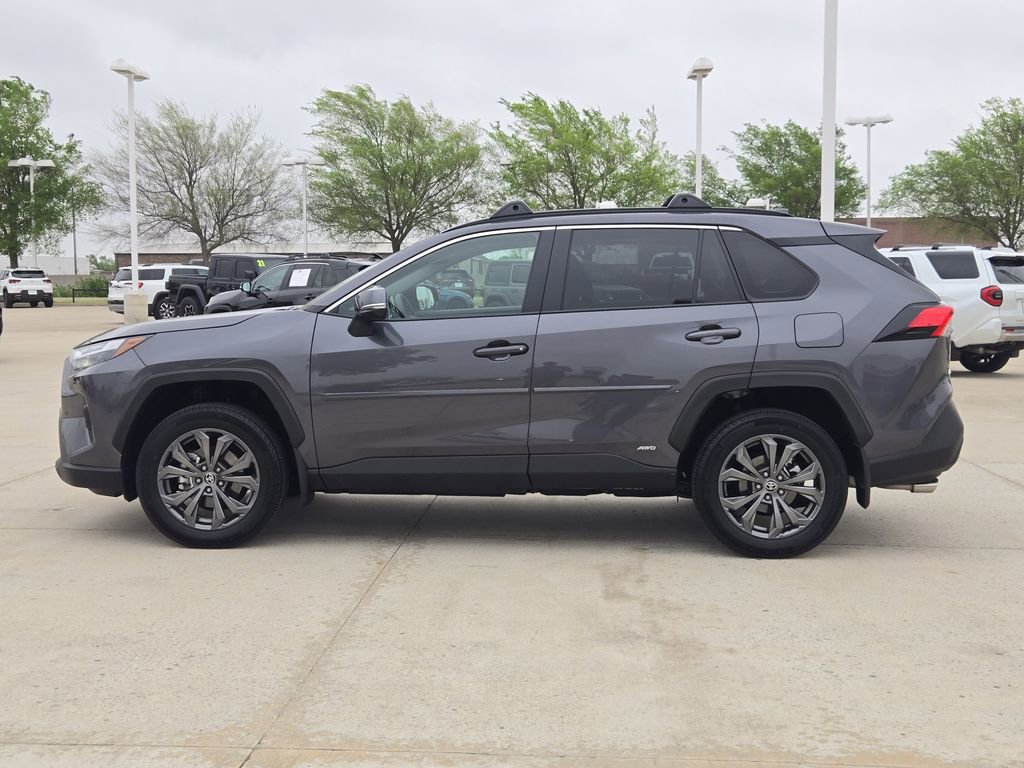Certified 2025 Toyota RAV4 XLE Premium image 4