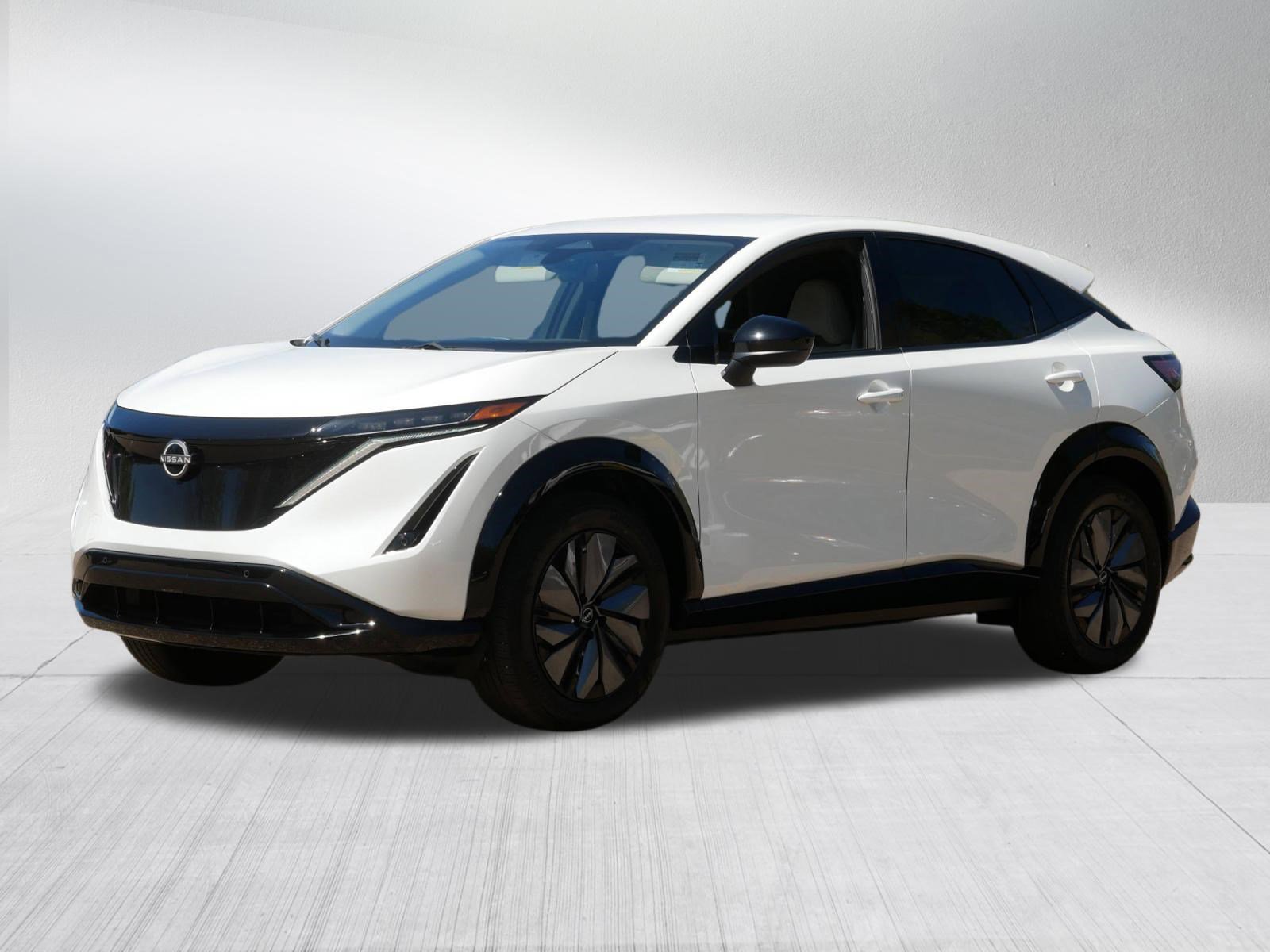 Certified 2024 Nissan Ariya AWD image 3