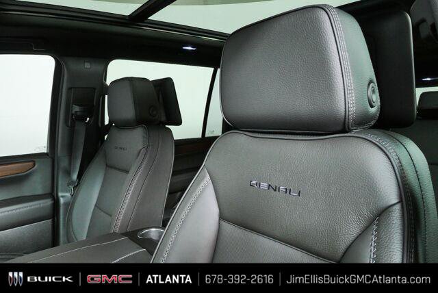 New 2026 GMC Yukon XL Denali w/ Denali Reserve Package AWD/4WD image 6
