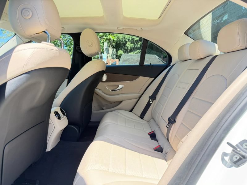 Used 2019 Mercedes-Benz C 300 4MATIC Sedan image 16