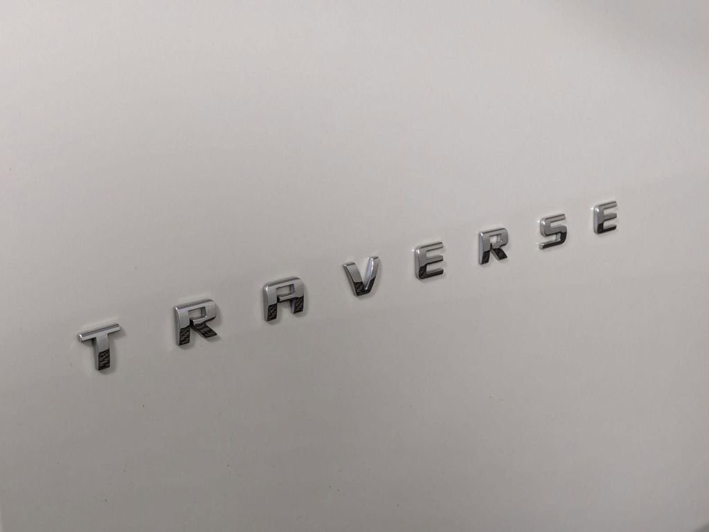 Used 2018 Chevrolet Traverse Premier image 10