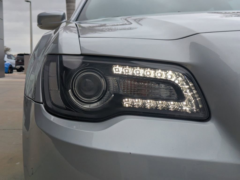 Used 2022 Chrysler 300 S w/ Comfort Group image 11