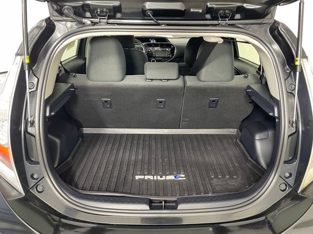 Used 2018 Toyota Prius C Two FWD image 18