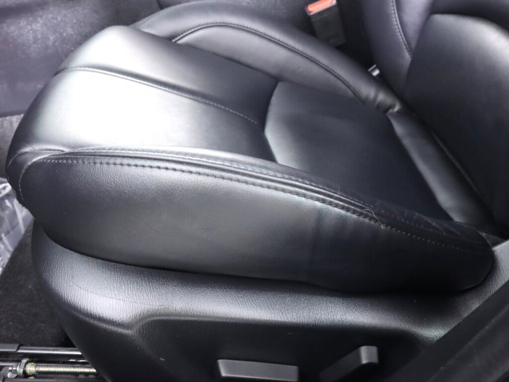 Used 2017 MAZDA MAZDA3 Touring FWD image 28