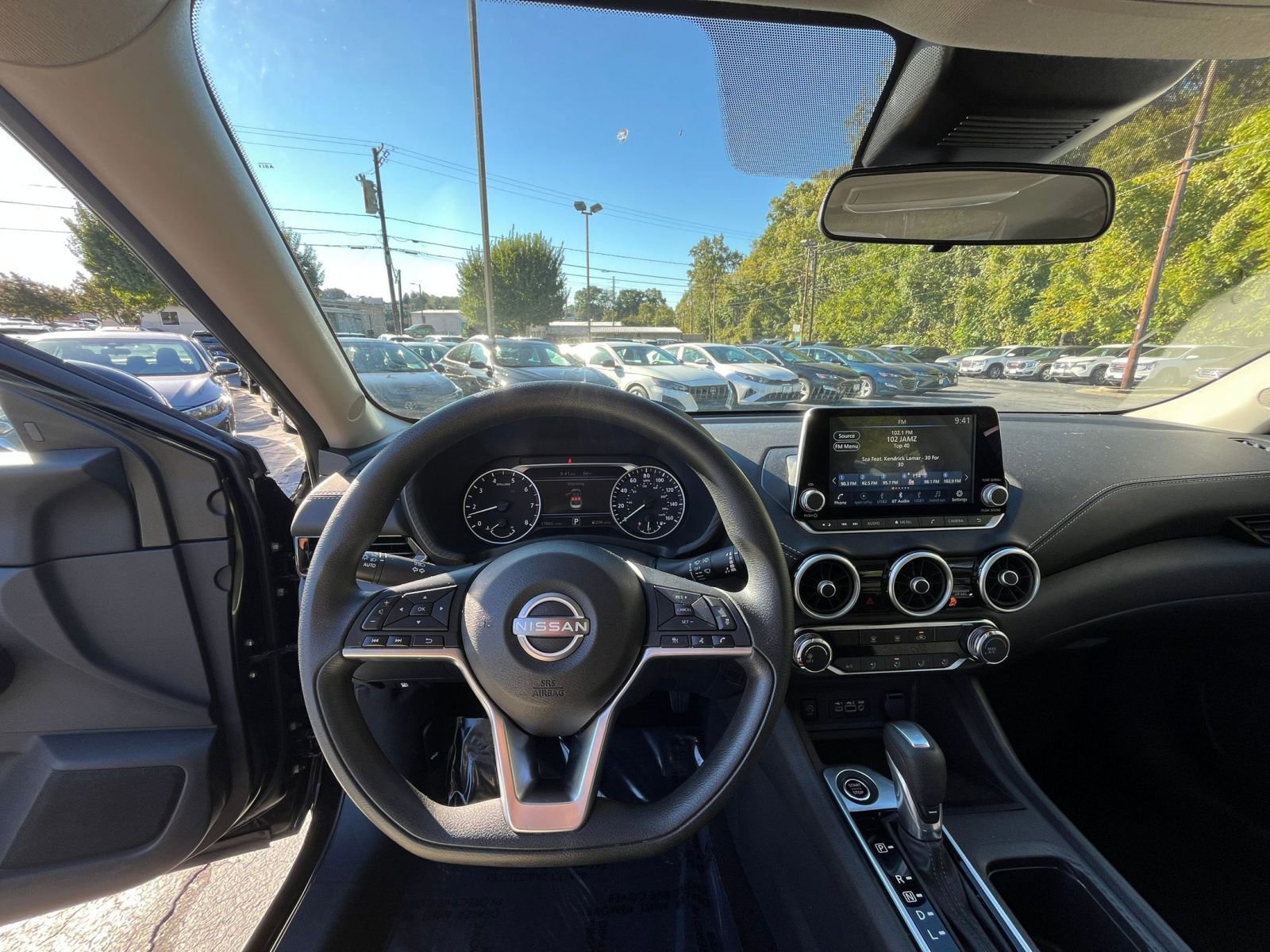 Used 2025 Nissan Sentra SV image 30