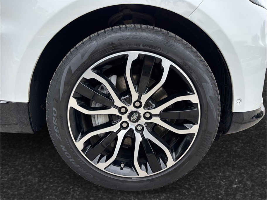 Used 2021 Land Rover Range Rover Sport HSE Silver Edition image 13