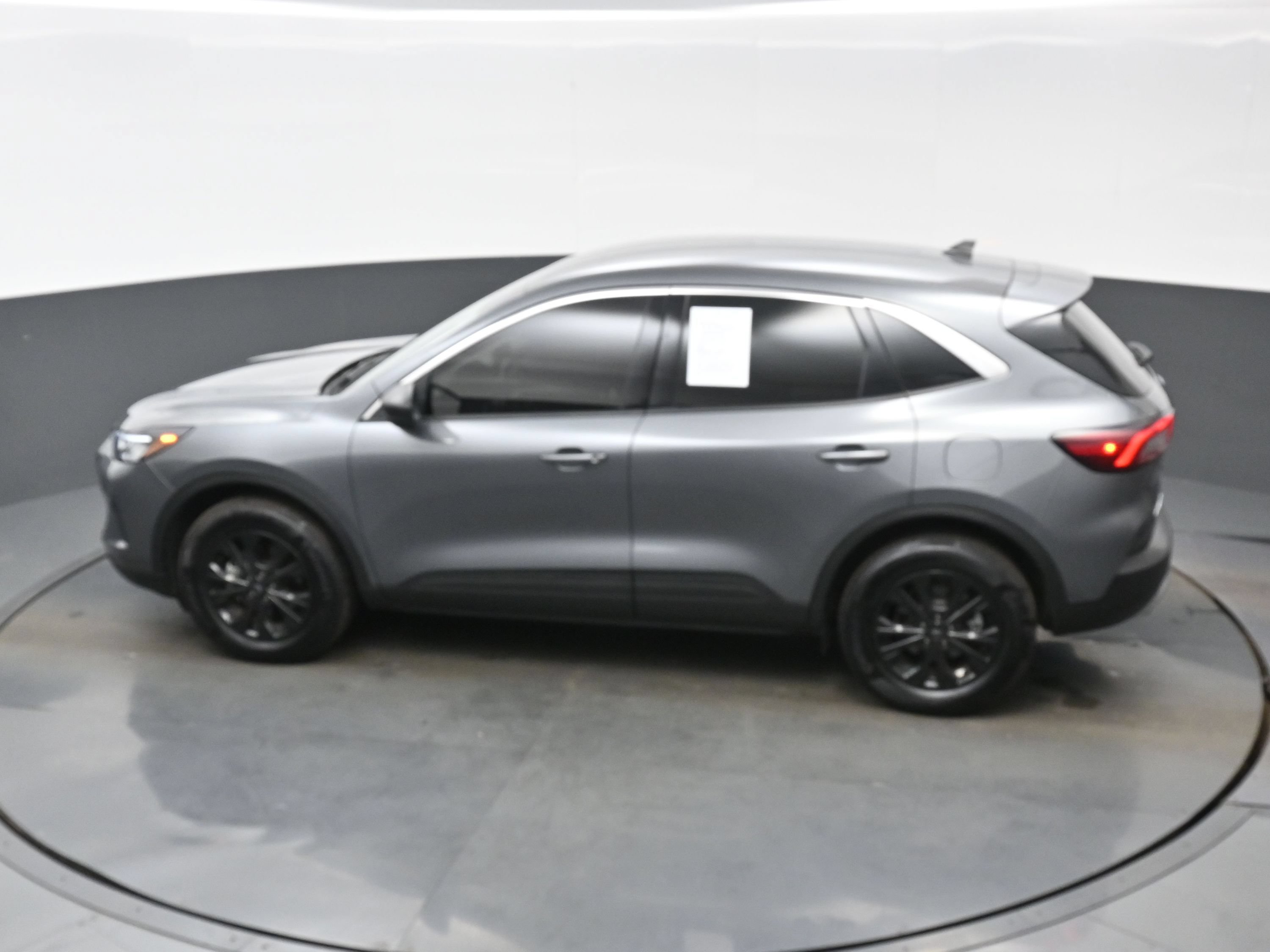 Used 2024 Ford Escape Active AWD/4WD image 34