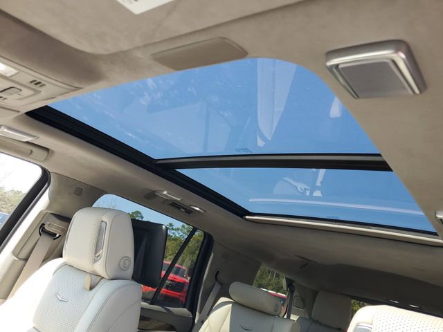 Used 2023 Cadillac Escalade Sport Platinum image 10