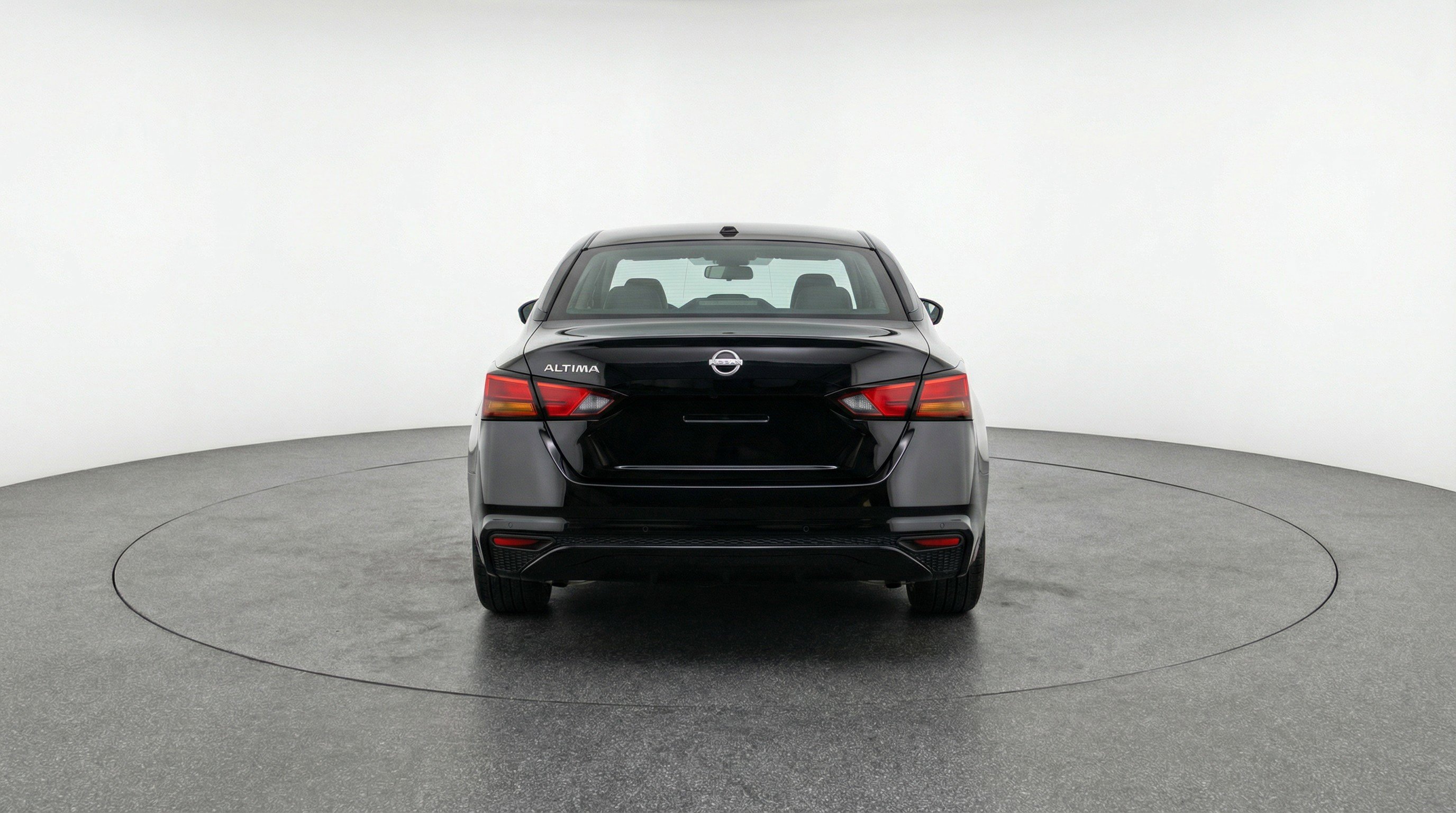 Used 2025 Nissan Altima 2.5 SV image 7