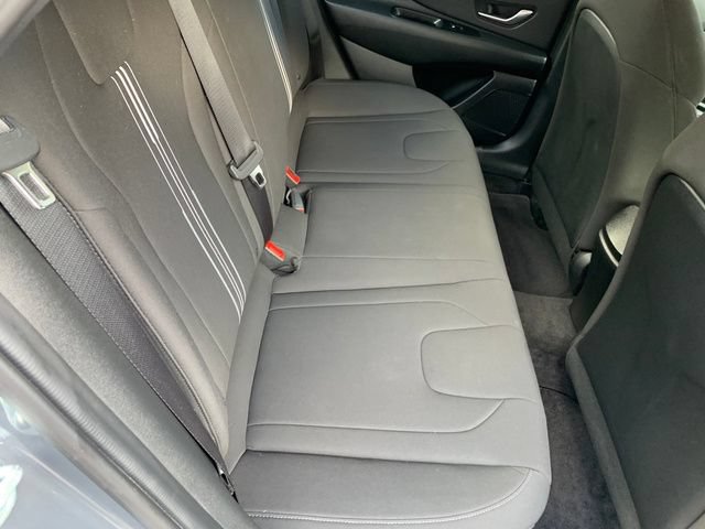 Certified 2023 Hyundai Elantra SEL w/ Convenience Package FWD image 15