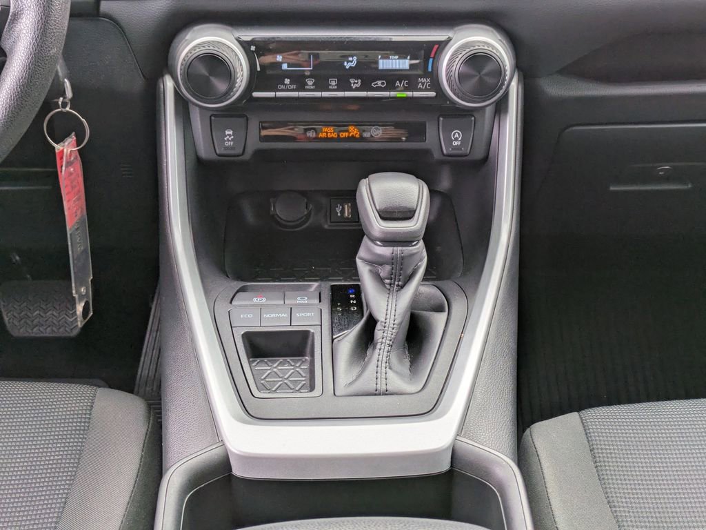 Certified 2024 Toyota RAV4 LE image 18