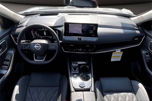 New 2026 Nissan Rogue Platinum w/ Platinum Premium Package image 5