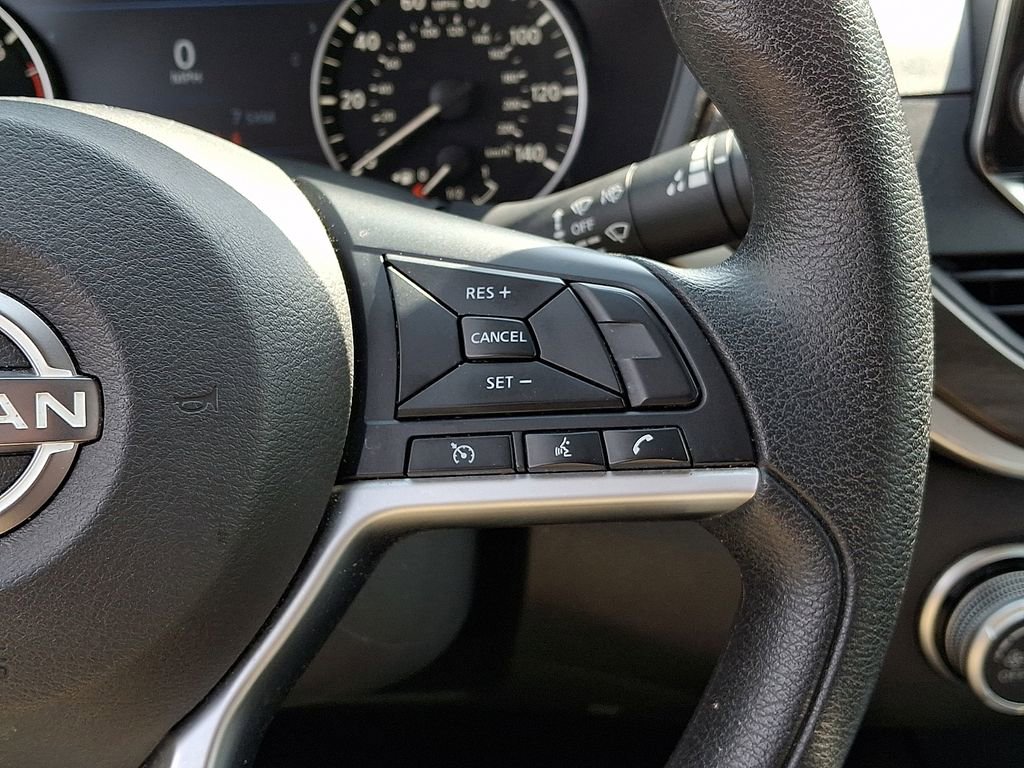 Used 2024 Nissan Altima 2.5 SV FWD image 22