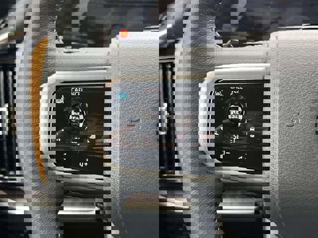 New 2026 Nissan Armada SL w/ Captain's Chari Seat Package image 20