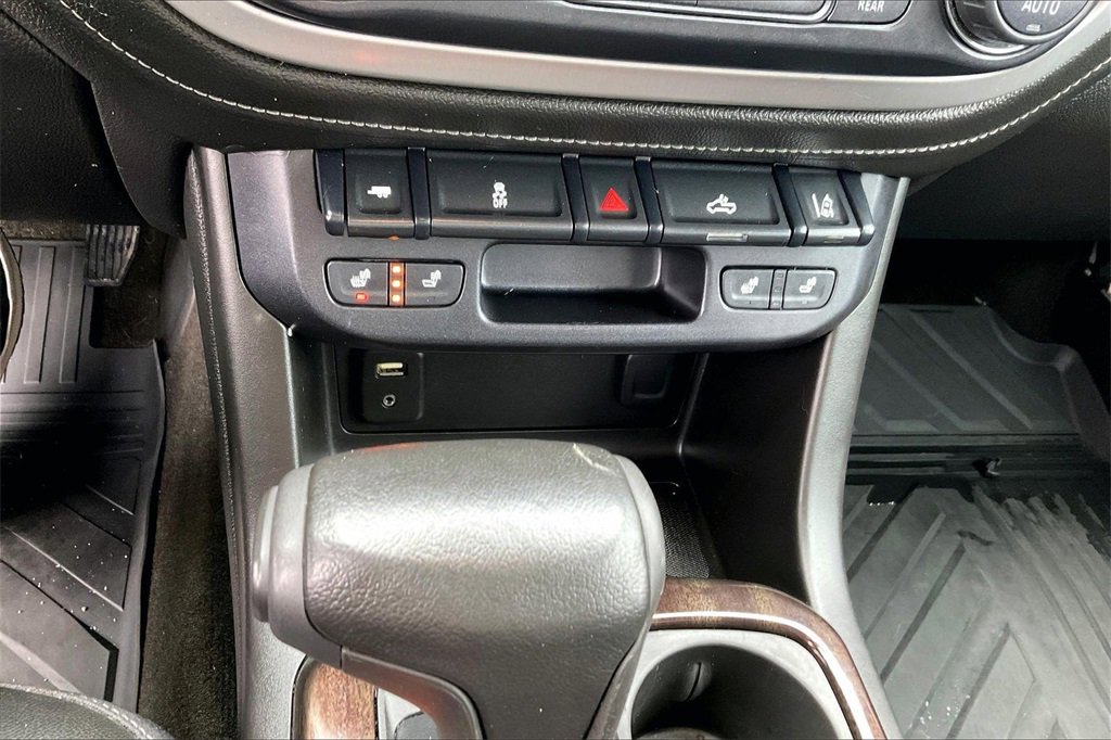 Used 2015 GMC Canyon SLT image 33