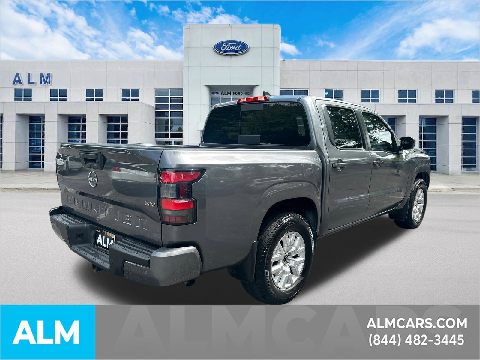 Used 2024 Nissan Frontier SV w/ SV Convenience Package RWD image 5