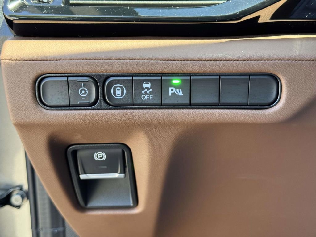 Certified 2025 Acura MDX SH-AWD w/ Technology Package image 20