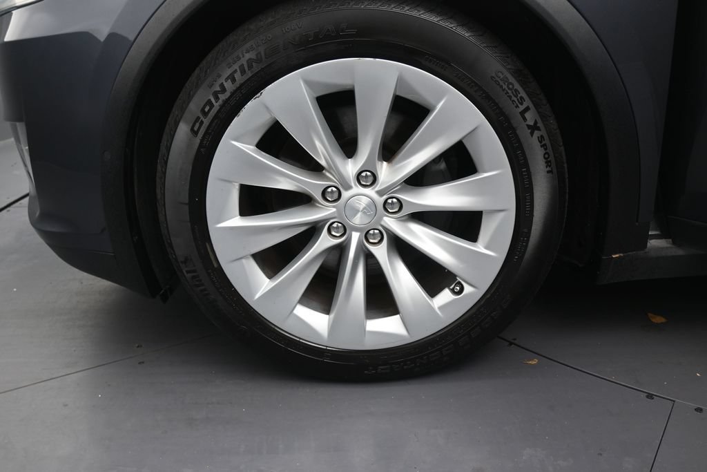 Used 2019 Tesla Model X AWD/4WD image 12