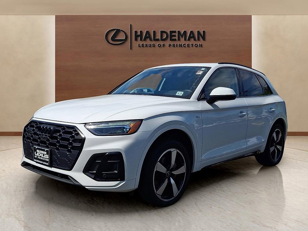 Used 2023 Audi Q5 2.0T Premium Plus AWD/4WD image 3
