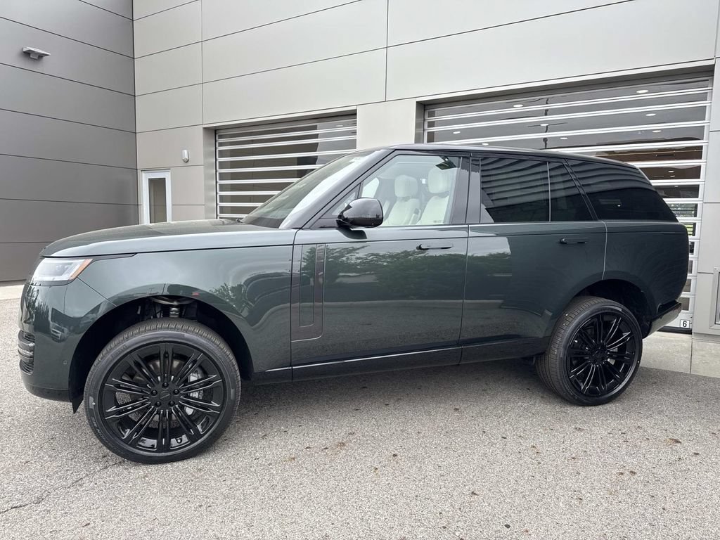 New 2026 Land Rover Range Rover SE AWD/4WD image 3