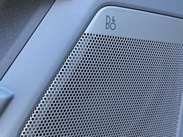 New 2025 Ford F150 Lightning Flash image 14