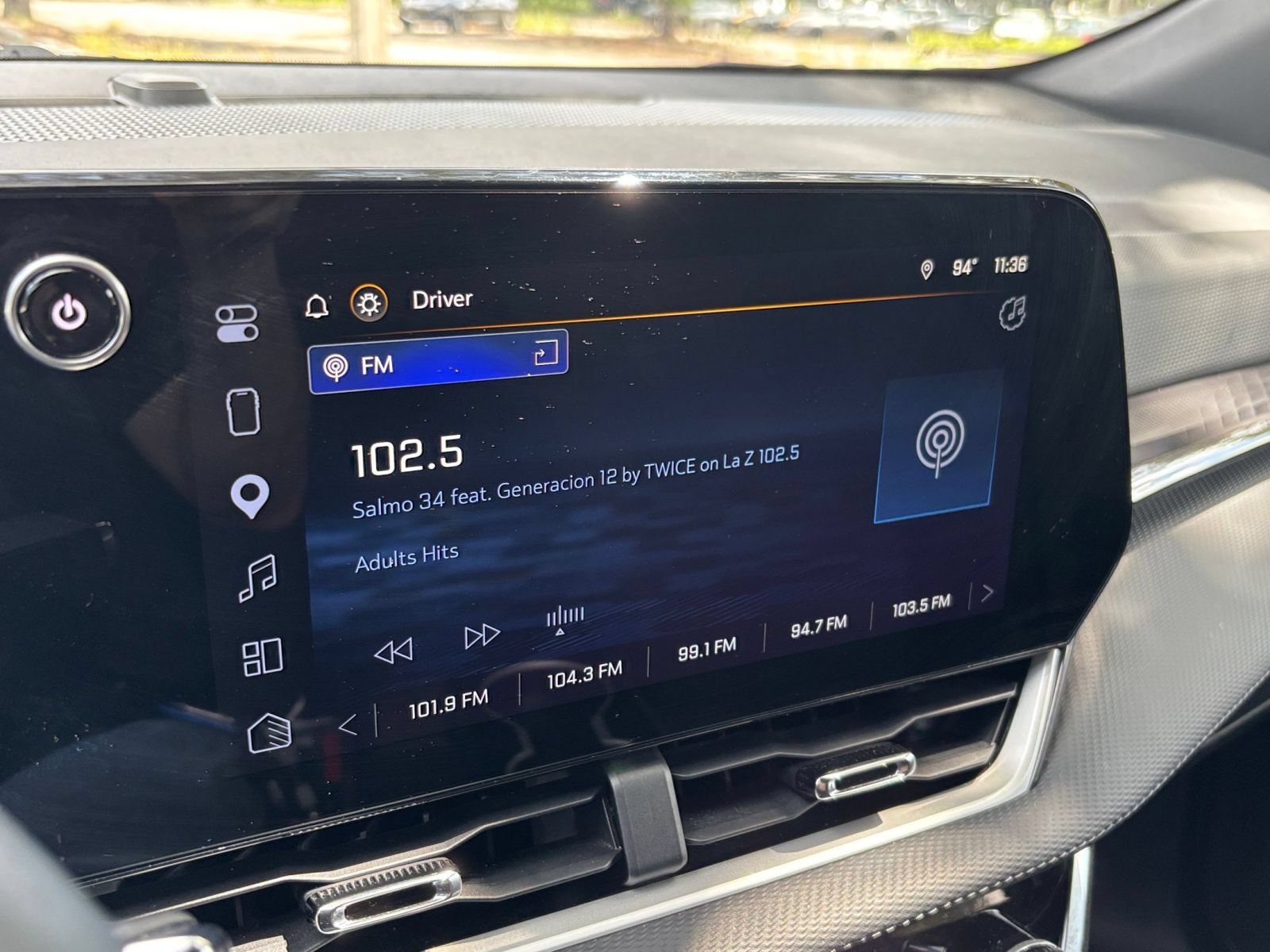 Used 2025 Chevrolet Equinox LT FWD image 20