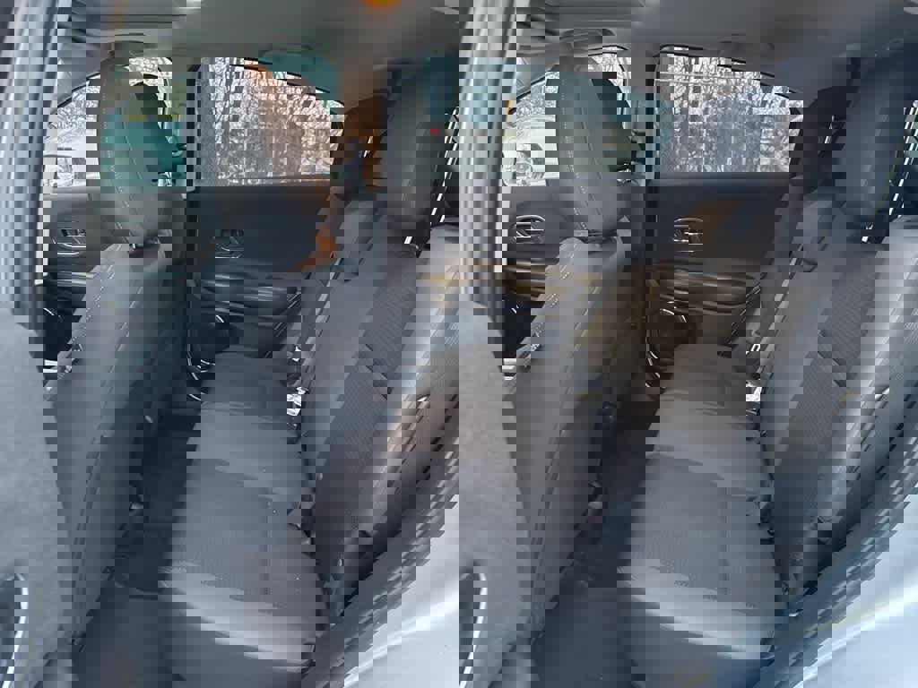 Used 2020 Honda HR-V EX image 19