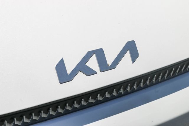 Used 2024 Kia EV6 Light RWD image 7