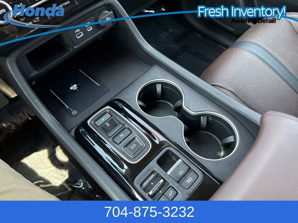 Used 2024 Honda Pilot Elite image 34