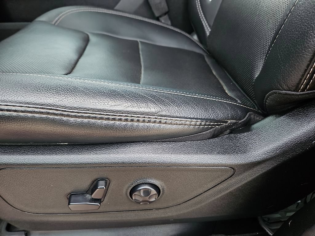 Used 2020 RAM 1500 Rebel w/ Rebel Level 1 Equipment Group AWD/4WD image 23