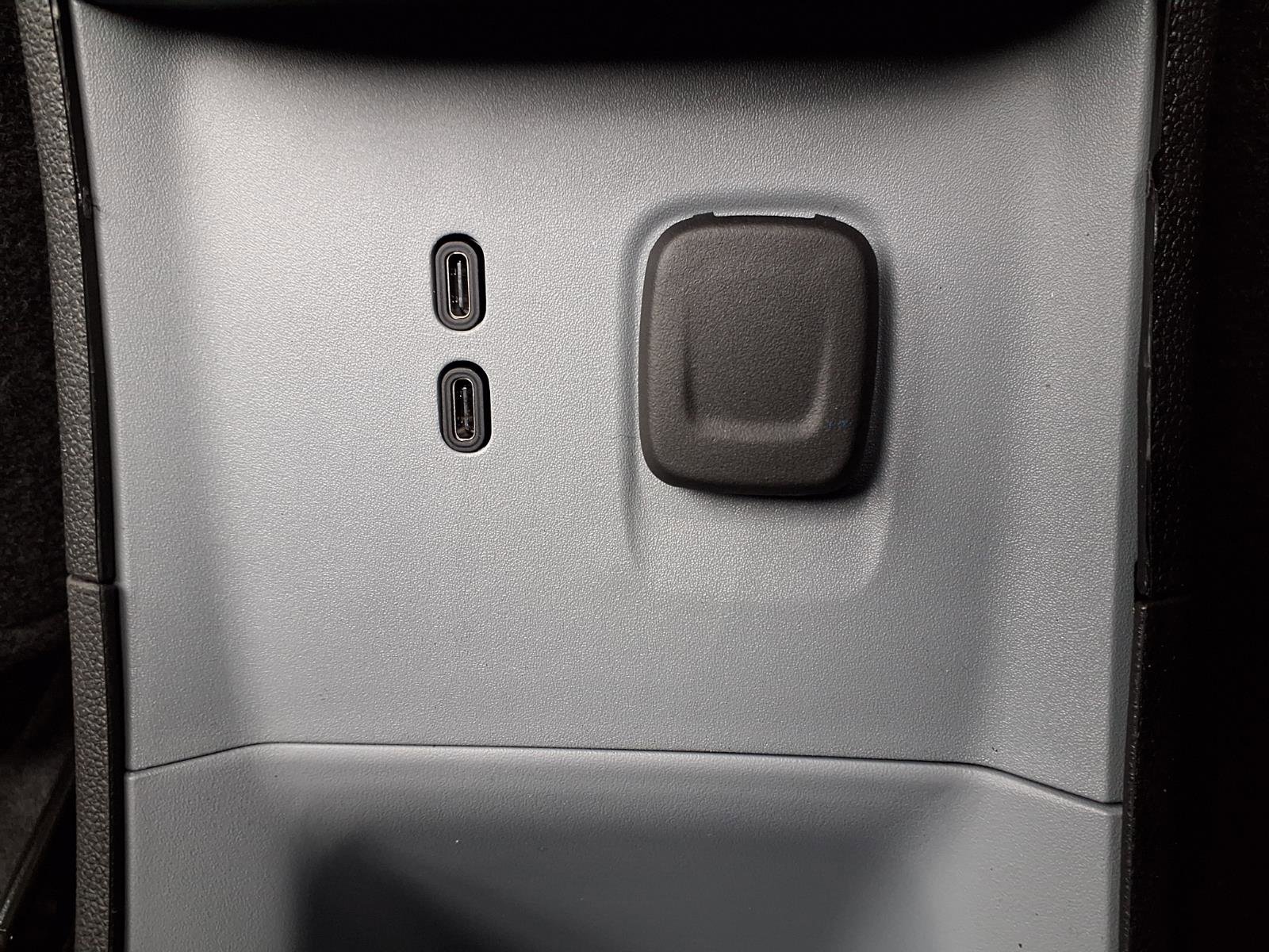 New 2027 Chevrolet Bolt LT w/ Comfort Package image 14