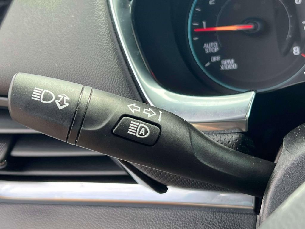 Used 2023 Chevrolet Traverse RS AWD/4WD image 26