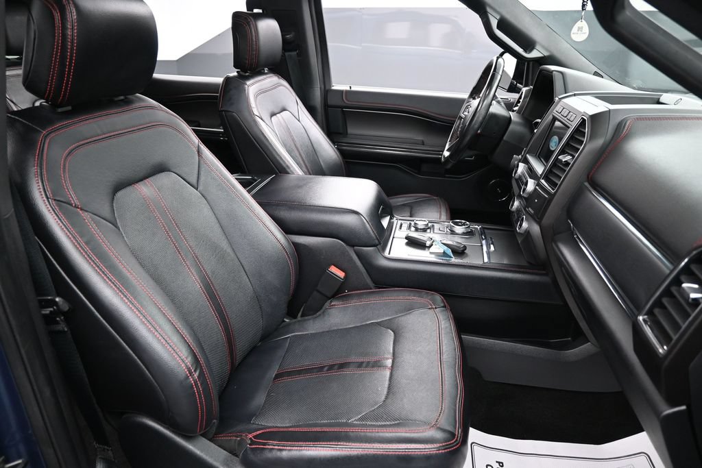 Used 2019 Ford Expedition Max Limited w/ Equipment Group 303A AWD/4WD image 41