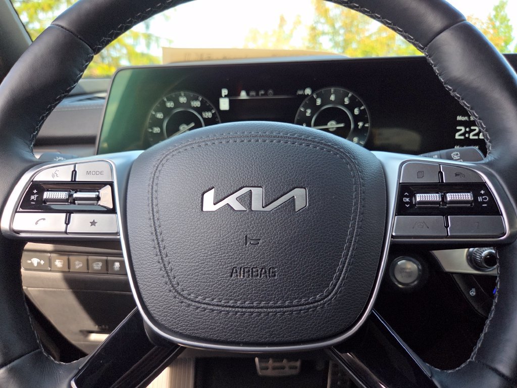 Used 2024 Kia Telluride SX X-Line AWD/4WD image 35