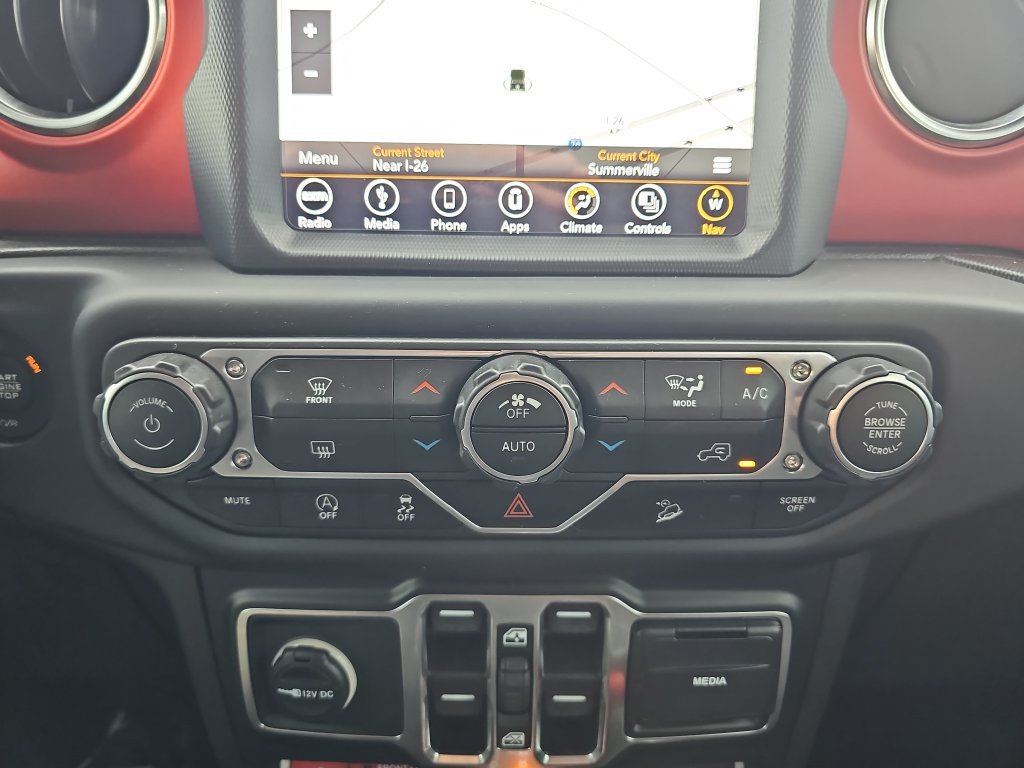 Used 2018 Jeep Wrangler Unlimited Rubicon AWD/4WD image 24