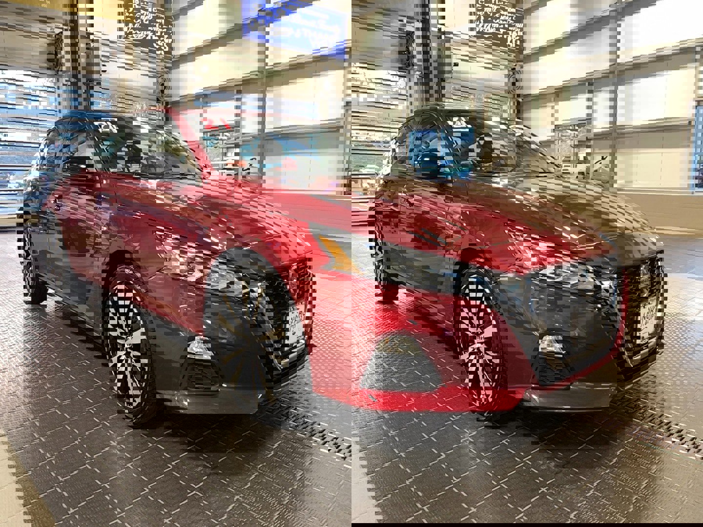 Used 2021 Nissan Altima 2.5 SR w/ SR Premium Package