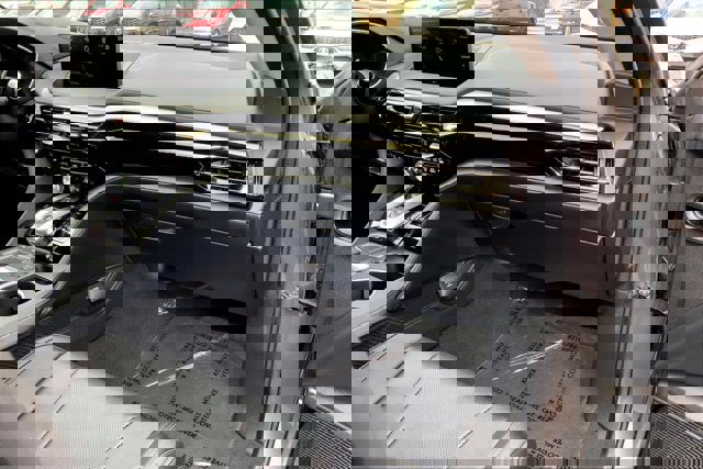 Used 2023 Acura MDX SH-AWD w/ Technology Package image 16