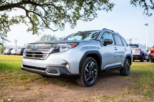 New 2025 Subaru Forester Limited w/ Popular Package #2 image 11