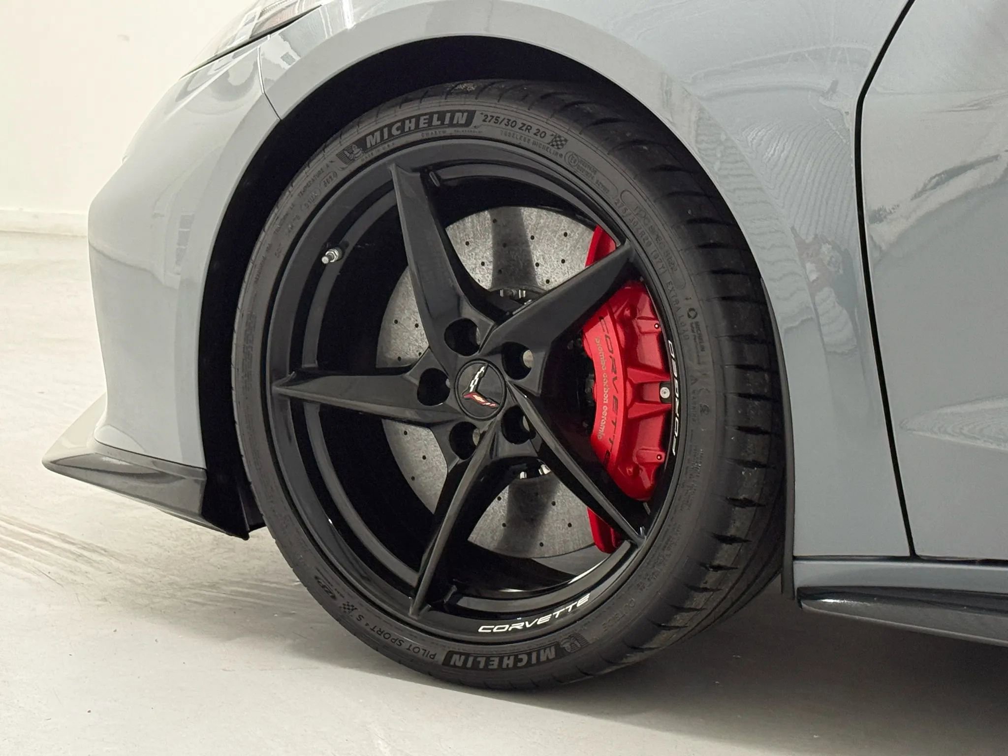 Used 2025 Chevrolet Corvette E-Ray w/ ZER Performance Package image 38