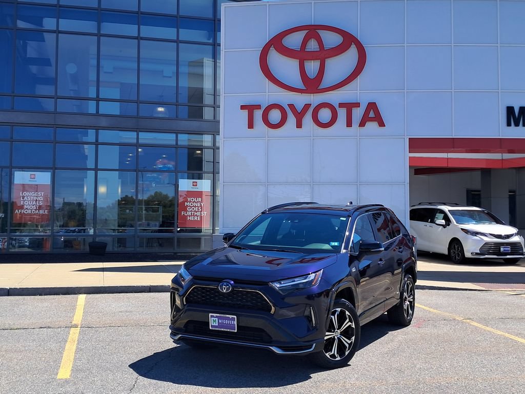 Used 2024 Toyota RAV4 XSE w/ Weather Package AWD/4WD video 1